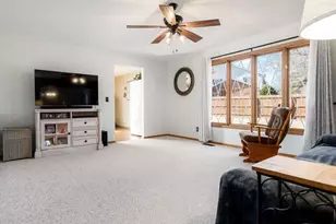 3168 S High Crst Rd, Beloit, WI 53511 - Photo 5