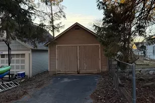 215 Clarence St, Fort Atkinson, WI 53538 - Photo 25