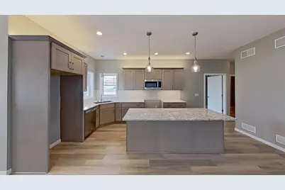 3708 Huntington Avenue #56, Janesville, WI 53546 - Photo 3