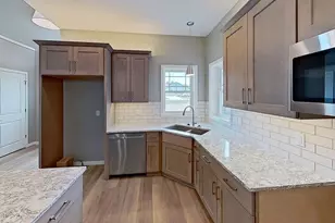 3708 Huntington Ave, Janesville, WI 53546 - Photo 3