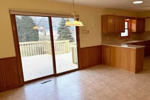 352 Miller St, Sun Prairie, WI 53590 - Photo 5