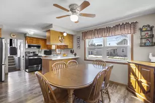 501 E Maple St, Appleton, WI 54915 - Photo 7