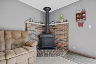 501 E Maple St, Appleton, WI 54915 - Photo 23