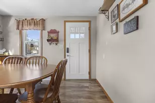 501 E Maple St, Appleton, WI 54915 - Photo 5