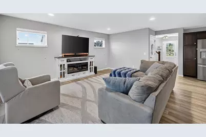 1208 Merry Blossom Lane, Verona, WI 53593 - Photo 15