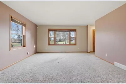 504 County Road N, Stoughton, WI 53589 - Photo 5