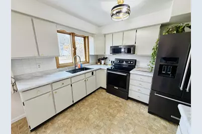 1009 30th Avenue, Monroe, WI 53566 - Photo 15