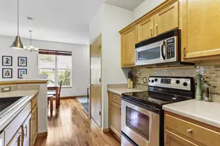 3122 Dorchester Way, Madison, WI 53719 - Photo 13