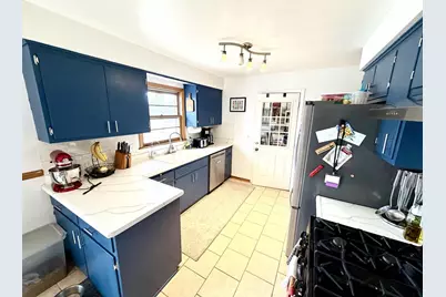 6013 Raymond Road, Madison, WI 53711 - Photo 5