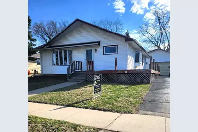 796 Overview Court, Prairie Du Chien, WI 53821 - Photo 1