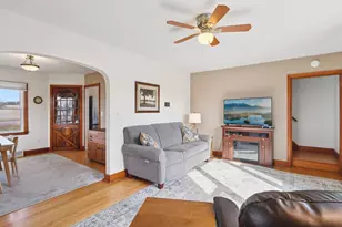 5528 Catfish Ct, Waunakee, WI 53597 - Photo 3