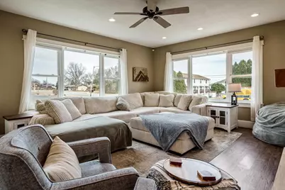 881 Parkview Drive, Milton, WI 53563 - Photo 15