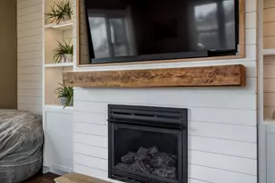 881 Parkview Dr, Milton, WI 53563 - Photo 17