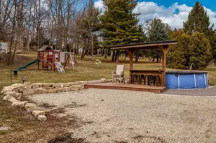 881 Parkview Dr, Milton, WI 53563 - Photo 5