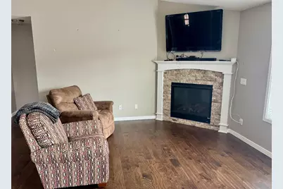 4350 Huntinghorne Drive, Janesville, WI 53546 - Photo 9