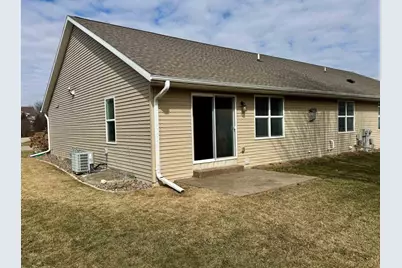 4350 Huntinghorne Drive, Janesville, WI 53546 - Photo 3