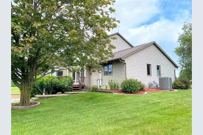 60439 Fairway Court, Prairie Du Chien, WI 53821 - Photo 55