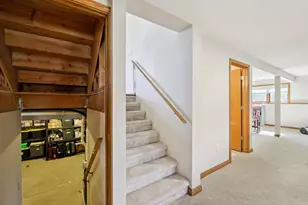 470 N Westmount Dr, Sun Prairie, WI 53590 - Photo 17