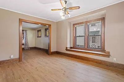 407 S Church Street, Watertown, WI 53094 - Photo 9