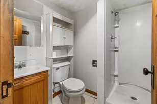 407 S Church St, Watertown, WI 53094 - Photo 29