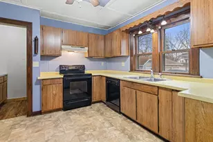 407 S Church St, Watertown, WI 53094 - Photo 3