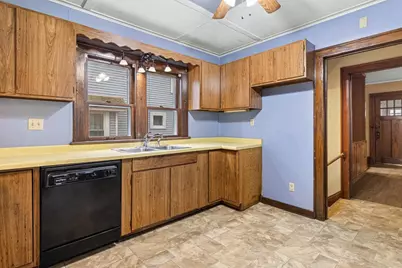 407 S Church Street, Watertown, WI 53094 - Photo 13