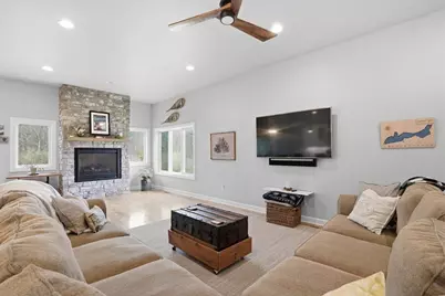 W4293 Meadow Court, Lake Geneva, WI 53147 - Photo 9