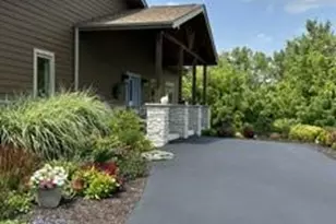 W4293 Meadow Ct, Lake Geneva, WI 53147 - Photo 3