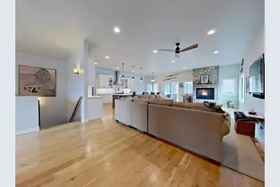 W4293 Meadow Court, Lake Geneva, WI 53147 - Photo 7