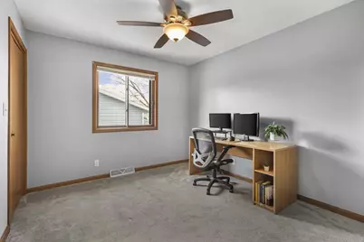 305 Meadow Lane, Poynette, WI 53955 - Photo 15