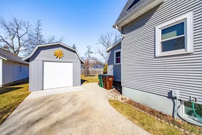 716 Charles Street, Fort Atkinson, WI 53538 - Photo 33