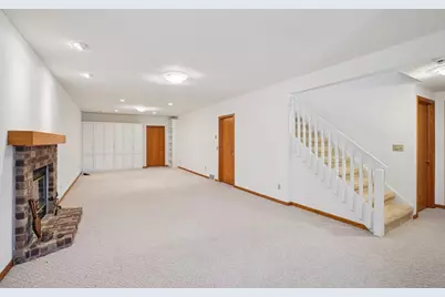 121 N Oak Grove Drive #17, Madison, WI 53717 - Photo 11