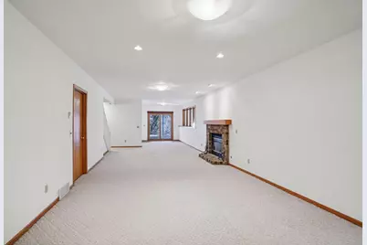 121 N Oak Grove Drive #17, Madison, WI 53717 - Photo 13