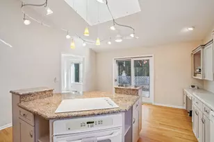 121 N Oak Grove Dr, Madison, WI 53717 - Photo 19