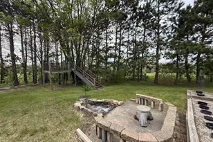E11616 N Reedsburg Rd, Baraboo, WI 53913 - Photo 17
