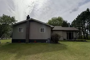 E11616 N Reedsburg Rd, Baraboo, WI 53913 - Photo 7