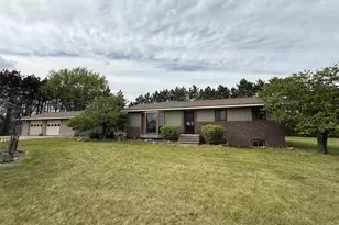 E11616 N Reedsburg Rd, Baraboo, WI 53913 - Photo 3