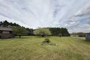 E11616 N Reedsburg Rd, Baraboo, WI 53913 - Photo 23