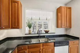 694 N Midvale Blvd, Madison, WI 53705 - Photo 27