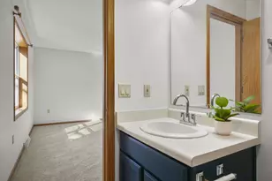 17 Kresteller Cir, Madison, WI 53719 - Photo 31