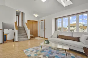 17 Kresteller Cir, Madison, WI 53719 - Photo 5