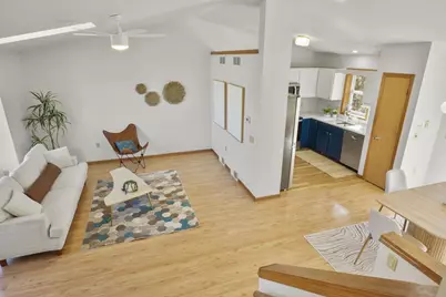 17 Kresteller Circle, Madison, WI 53719 - Photo 9