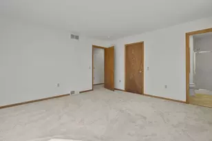 17 Kresteller Cir, Madison, WI 53719 - Photo 29