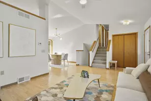 17 Kresteller Cir, Madison, WI 53719 - Photo 7