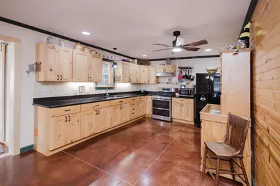 6209 Cassidy Road, Mineral Point, WI 53565 - Photo 15