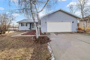 210 Forest St, Fox Lake, WI 53933 - Photo 23