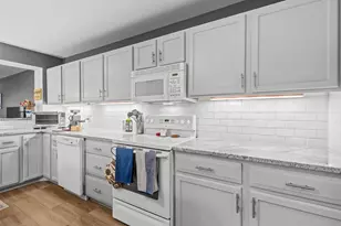 1482 Wild Iris St, Sun Prairie, WI 53590 - Photo 17