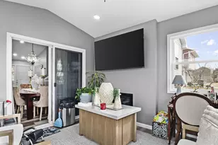 714 Warner St, Columbus, WI 53925 - Photo 5