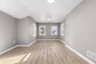 1036 Wisconsin Ave, Beloit, WI 53511 - Photo 23