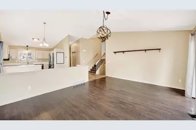 6126 Thornebury Drive, Madison, WI 53719 - Photo 9